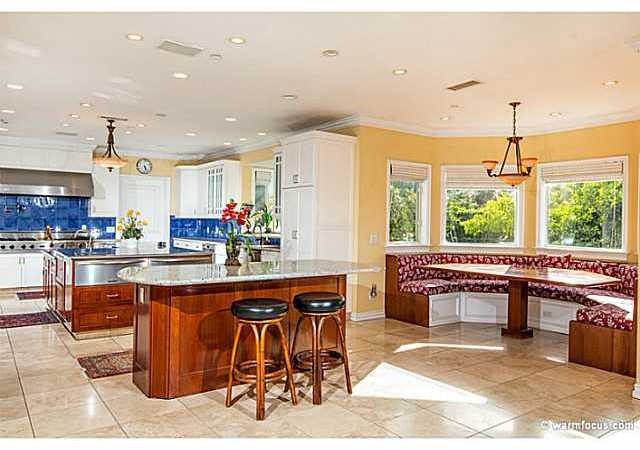 30643 Vía Maria Elena Bonsall, CA 92003 - Photo 7 of 25