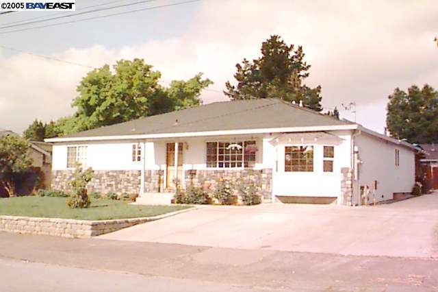 19821 Alana Road Castro Valley, CA 94546 - Photo 1 of 1 Gallery Image 1
