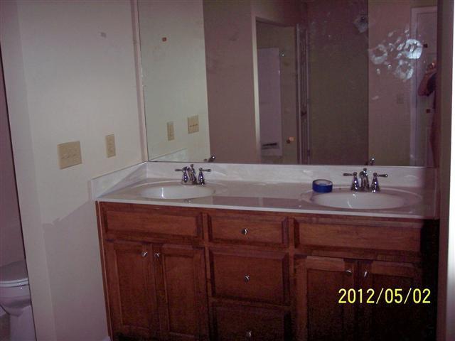 1325 Haskell Akins Road Bethpage, TN 37022 - Photo 13 of 18 Master Bathroom