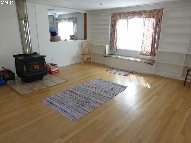 94558 Chandler Road Gold Beach, OR 97444 - Photo 8 of 13