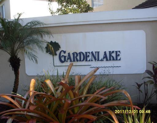 9840 Southwest 3rd Street Pembroke Pines, FL 33025 - Photo 17 of 17