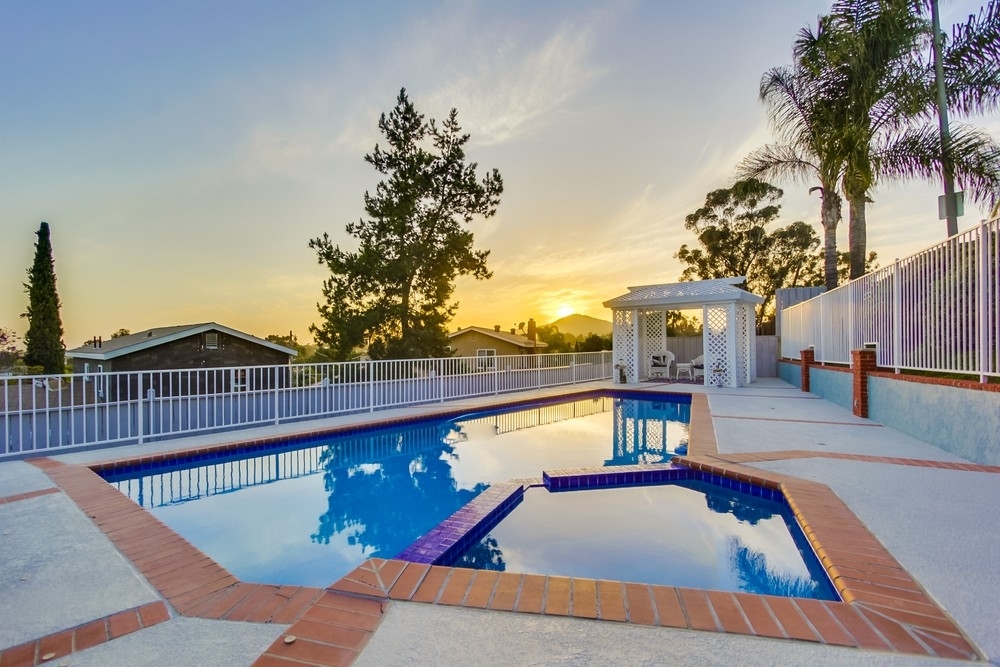 582 Aldwych Road El Cajon, CA 92020 - Photo 2 of 25 Gallery Image 2