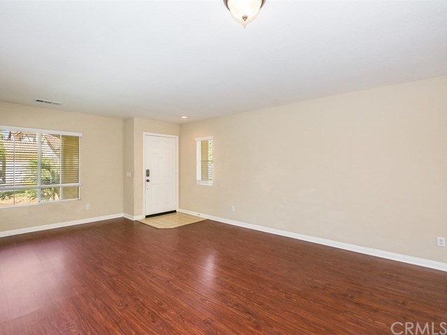 40661 Cartier Street Murrieta, CA 92563 - Photo 4 of 34