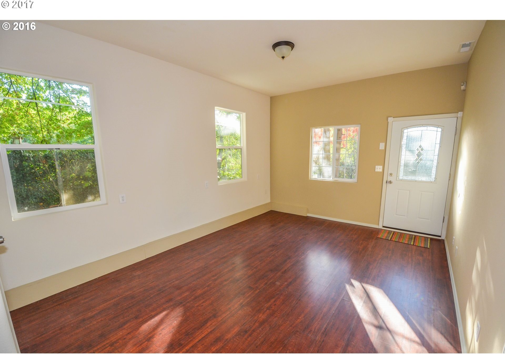 2307 Southwest Iowa Street Portland, OR 97239 - Photo 18 of 22 Gallery Image 18