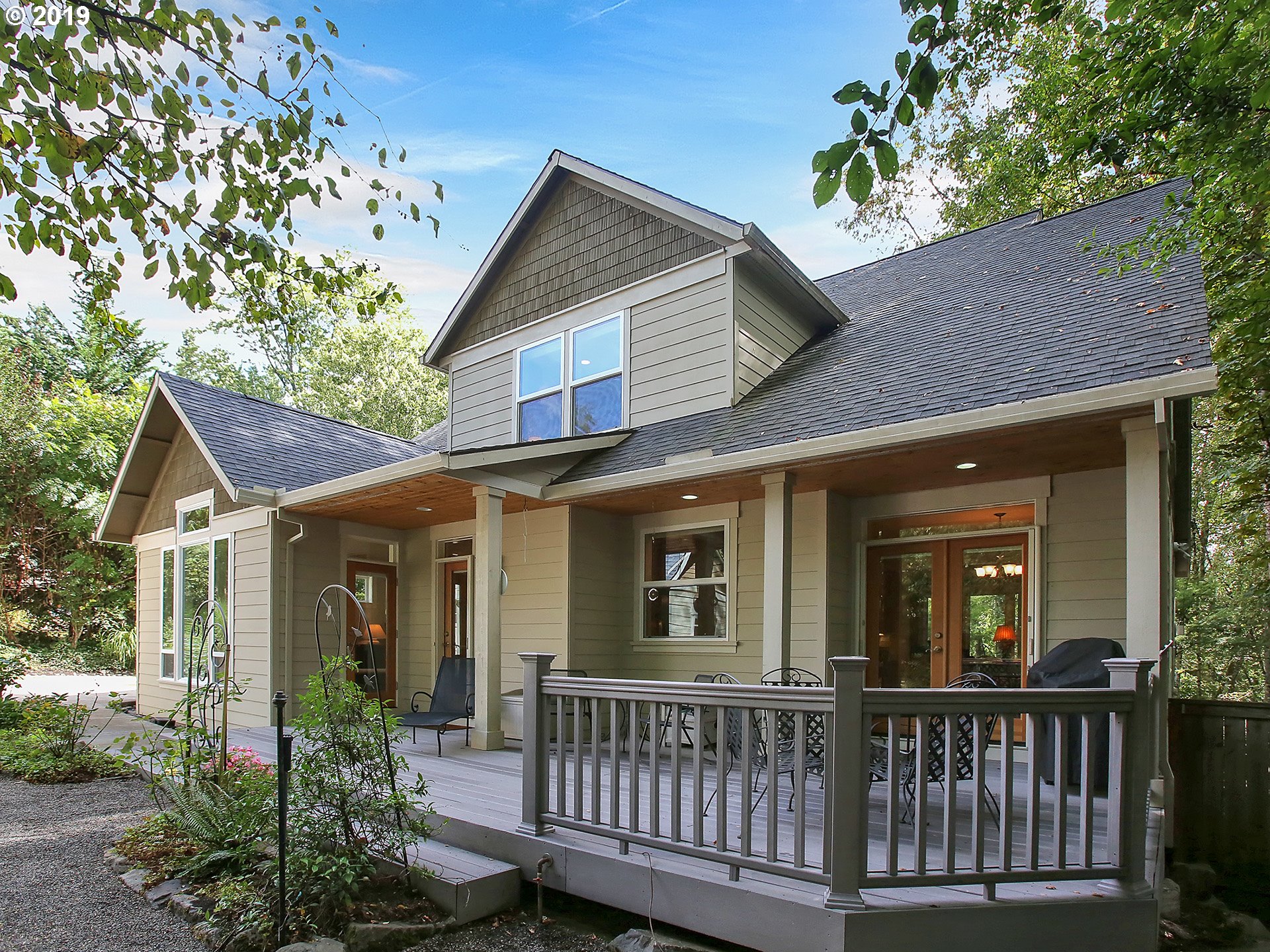 5719 Southwest Dolph Street Portland, OR 97219 - Photo 20 of 31 Gallery Image 20