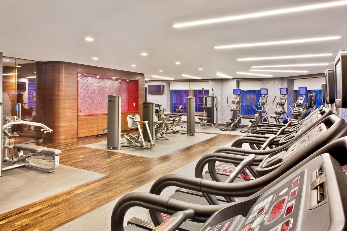 75 Wall Street, Unit 21I Manhattan, NY 10005 - Photo 7 of 9