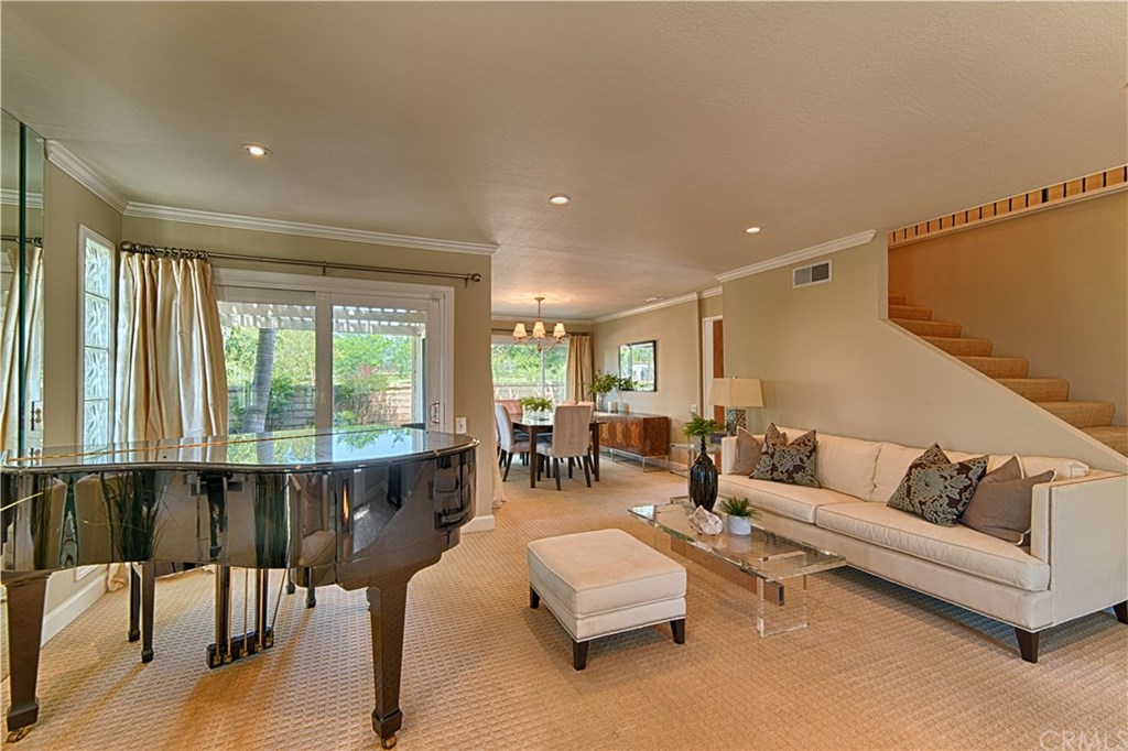 337 Heartwood Circle Brea, CA 92821 - Photo 3 of 24