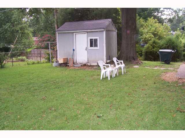 4015 Grey Road Memphis, TN 38108 - Photo 10 of 11