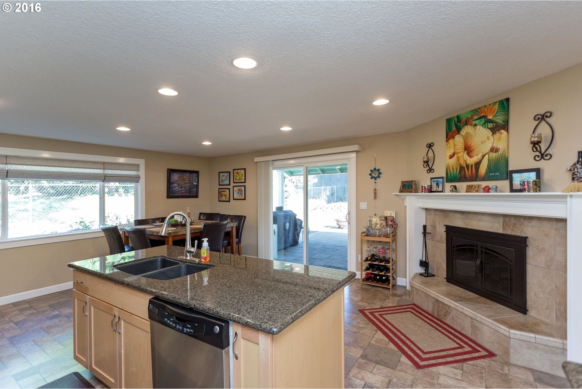 17255 Southwest Division Street Beaverton, OR 97007 - Photo 15 of 23 Gallery Image 15