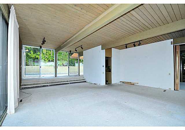 6949 Fairway Road La Jolla, CA 92037 - Photo 14 of 25 Gallery Image 14
