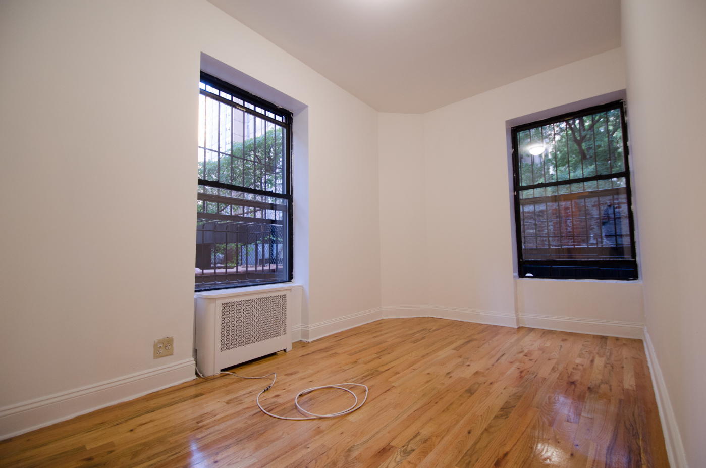 210 West 94th Street, Unit 2D Manhattan, NY 10025 - Photo 5 of 5