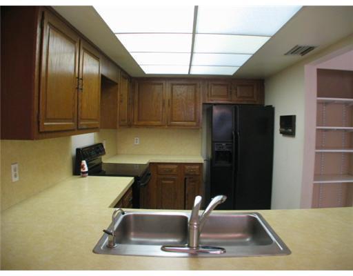 7428 Chablis Court, Unit 1A Boca Raton, FL 33433 - Photo 10 of 16