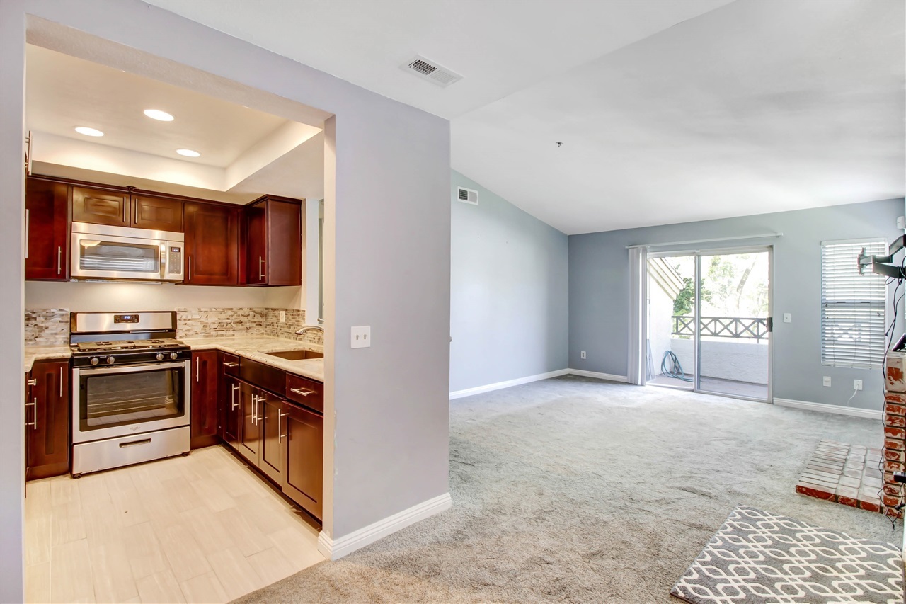 719 Brookstone Road, Unit 204 Chula Vista, CA 91913 - Photo 8 of 20