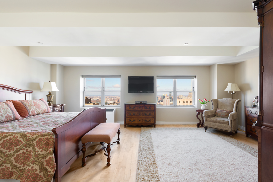 15 Broad Street, Unit PH3910 Manhattan, NY 10005 - Photo 5 of 9