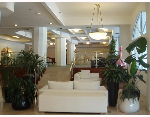 100 Lincoln Road, Unit 1524 Miami Beach, FL 33139 - Photo 2 of 9