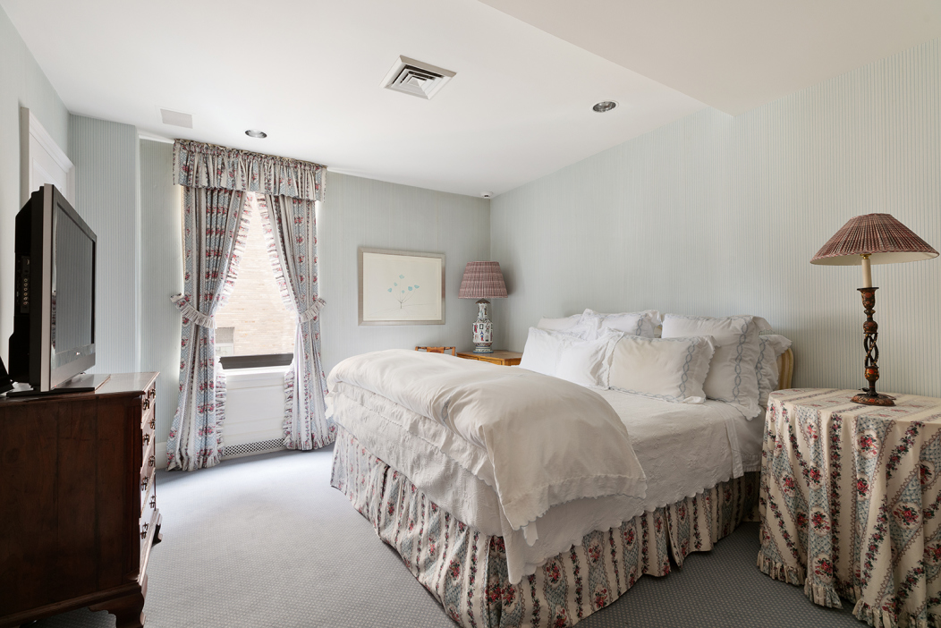 993 5th Avenue, Fl 11 Manhattan, NY 10028 - Photo 13 of 17