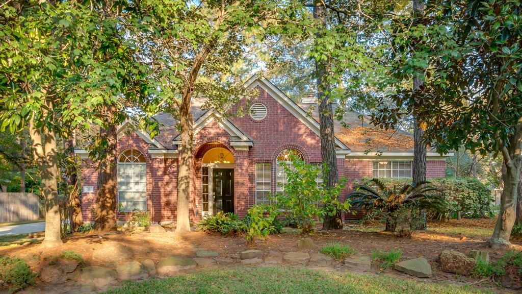 Timeless brick elevation welcomes you home to this pristine one-story home on oversized, cul-de-sac lot!