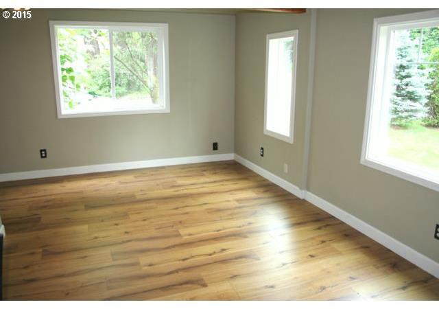 5405 Southwest Taylors Ferry Road Portland, OR 97219 - Photo 5 of 16