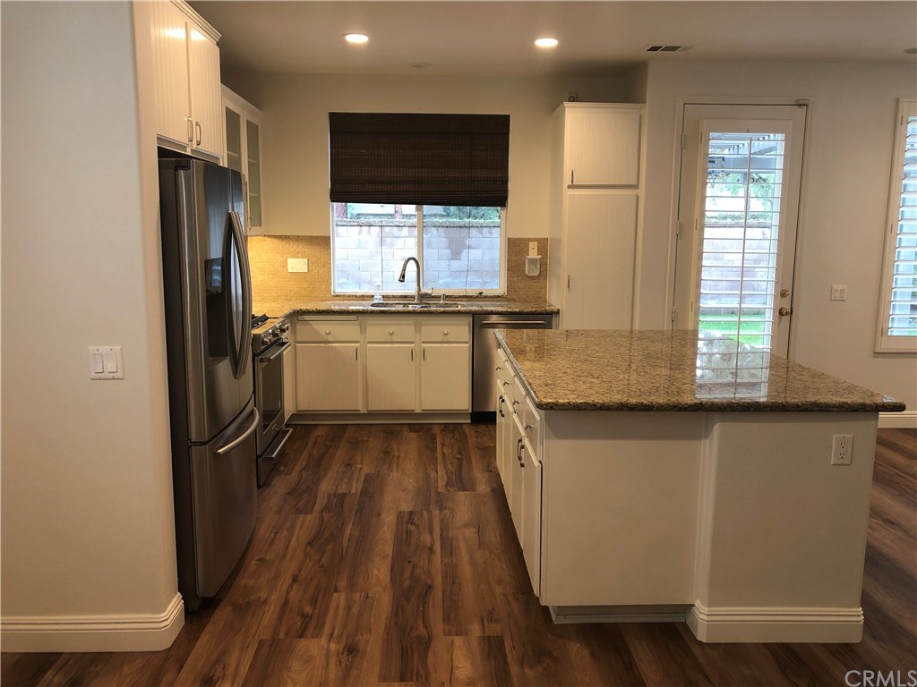 8 Dahlia, Unit 3 Irvine, CA 92618 - Photo 8 of 10