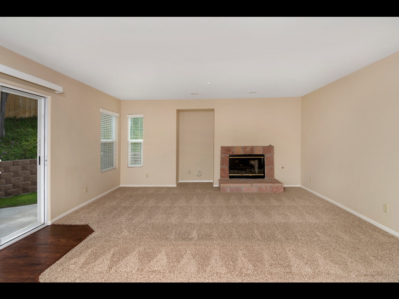 8557 Prospect Court Santee, CA 92071 - Photo 10 of 25