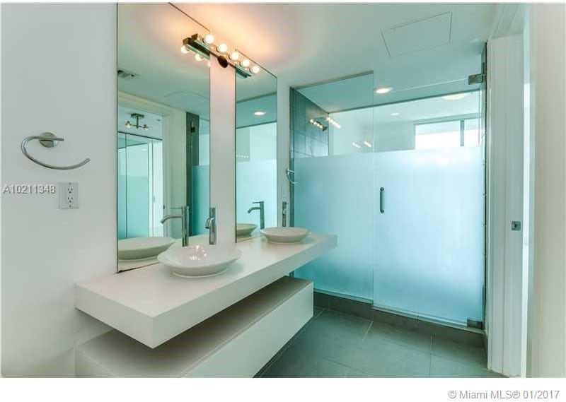 92 Southwest 3rd Street, Unit 5111 Miami, FL 33130 - Photo 10 of 19