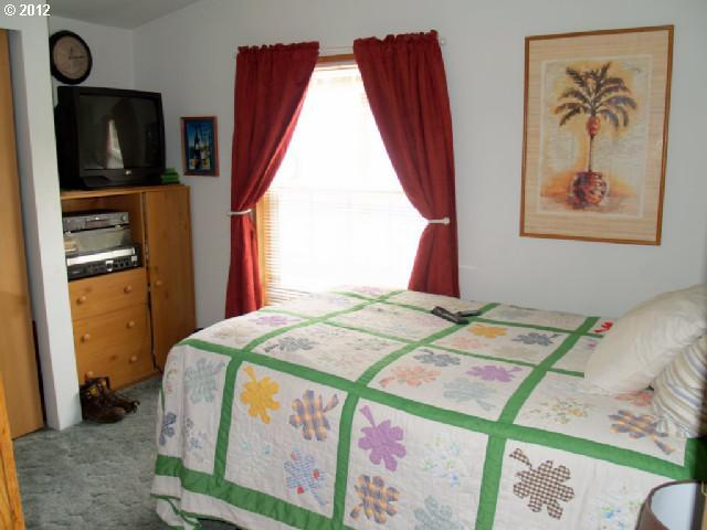 94415 Quarry Road Gold Beach, OR 97444 - Photo 13 of 16 Gallery Image 13