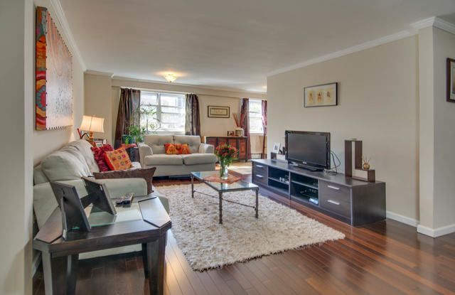 $680,000 | 191 Willoughby Street, Unit 6J | Downtown Brooklyn