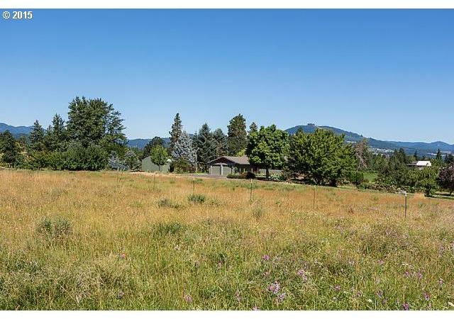 1320 Martin Road Hood River, OR 97031 - Photo 14 of 16