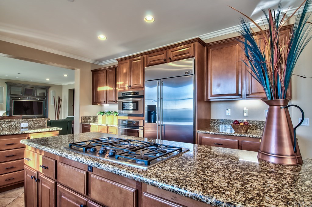 2148 Sageleaf Circle Corona, CA 92882 - Photo 37 of 74