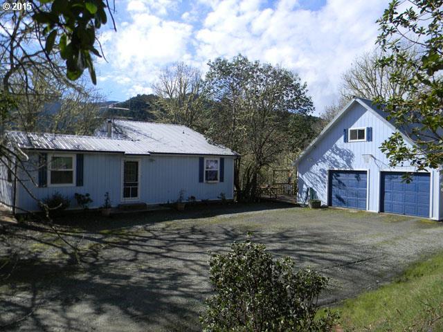 809 Evergreen Ridge Road Riddle, OR 97469 - Photo 1 of 16