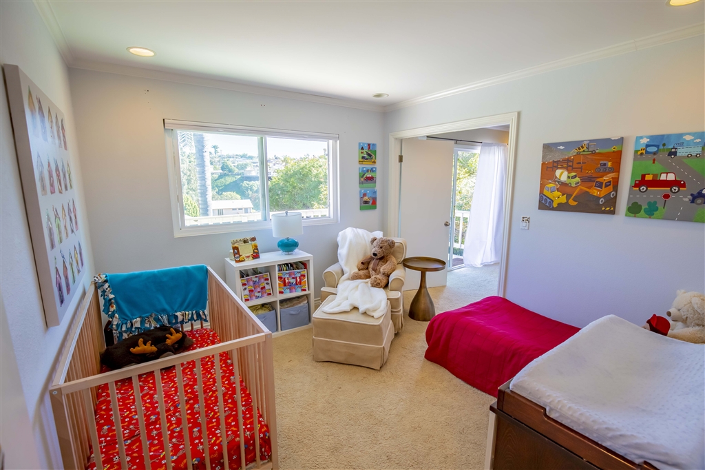 2261 Soledad Rancho Road San Diego, CA 92109 - Photo 13 of 24 Gallery Image 13