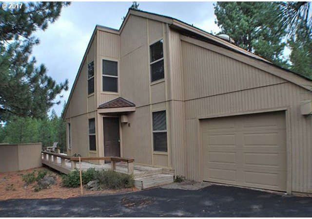 11 Pine Ridge Lane Sunriver, OR 97707 - Photo 1 of 25