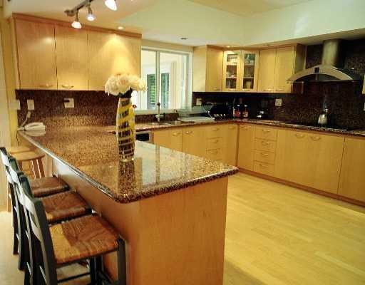 340 Woodcrest Road Key Biscayne, FL 33149 - Photo 2 of 5