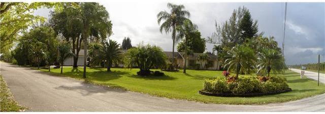 5420 Southwest 166th Avenue Southwest Ranches, FL 33331 - Photo 2 of 8 Gallery Image 2