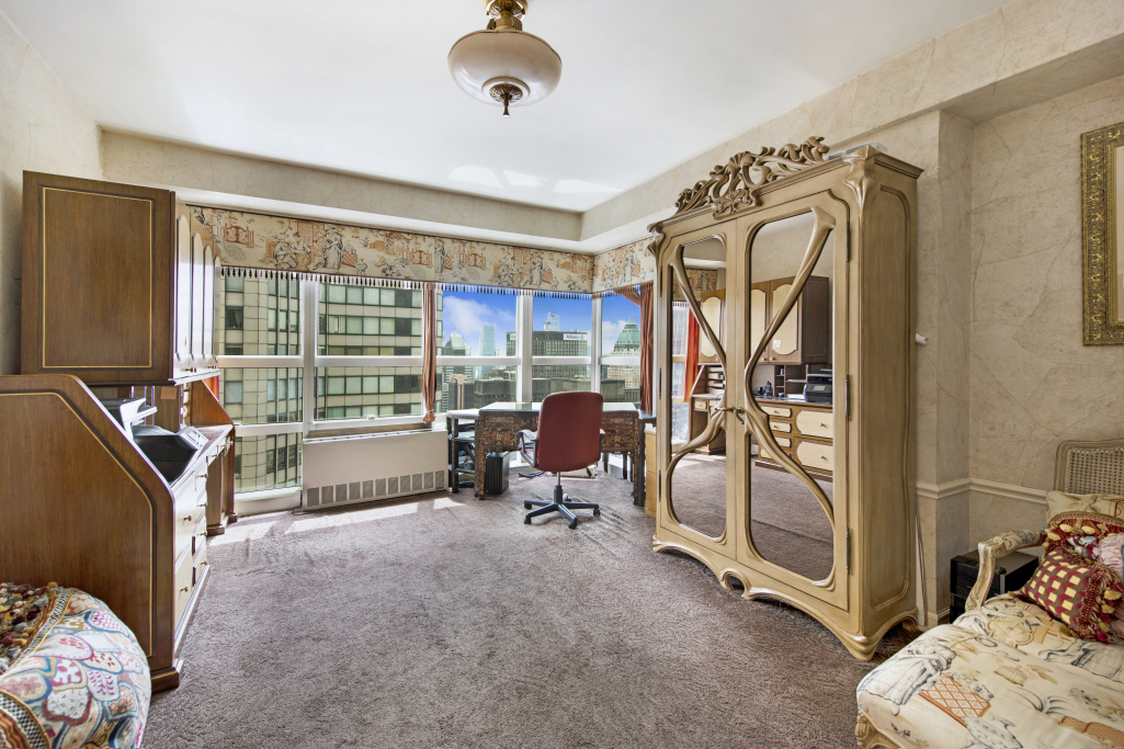 146 West 57th Street, Unit 66/67E Manhattan, NY 10019 - Photo 3 of 14