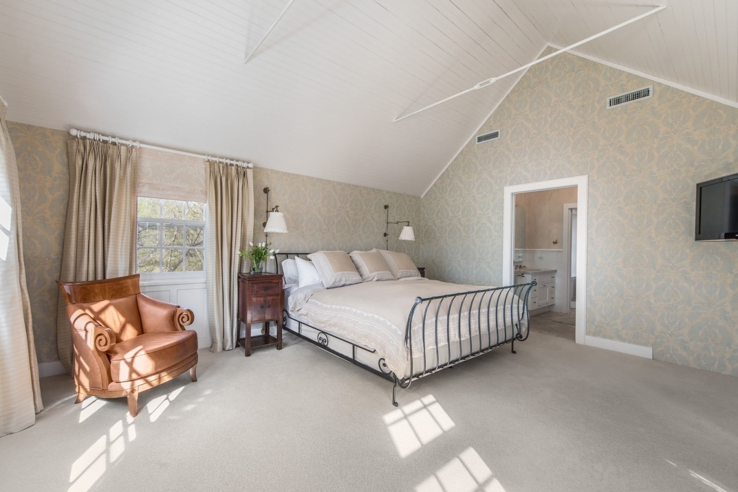 773 Ocean Road Bridgehampton, NY 11932 - Photo 8 of 11