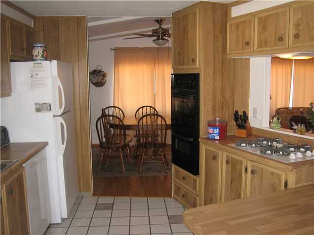 9395 Harritt Road, Unit 1 Lakeside, CA 92040 - Photo 7 of 10 Gallery Image 7