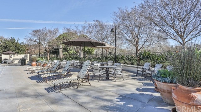 78 Dovetail Irvine, CA 92603 - Photo 40 of 55