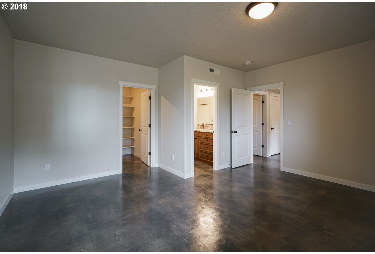 29364 South Marshall Road Mulino, OR 97042 - Photo 27 of 27 Gallery Image 27