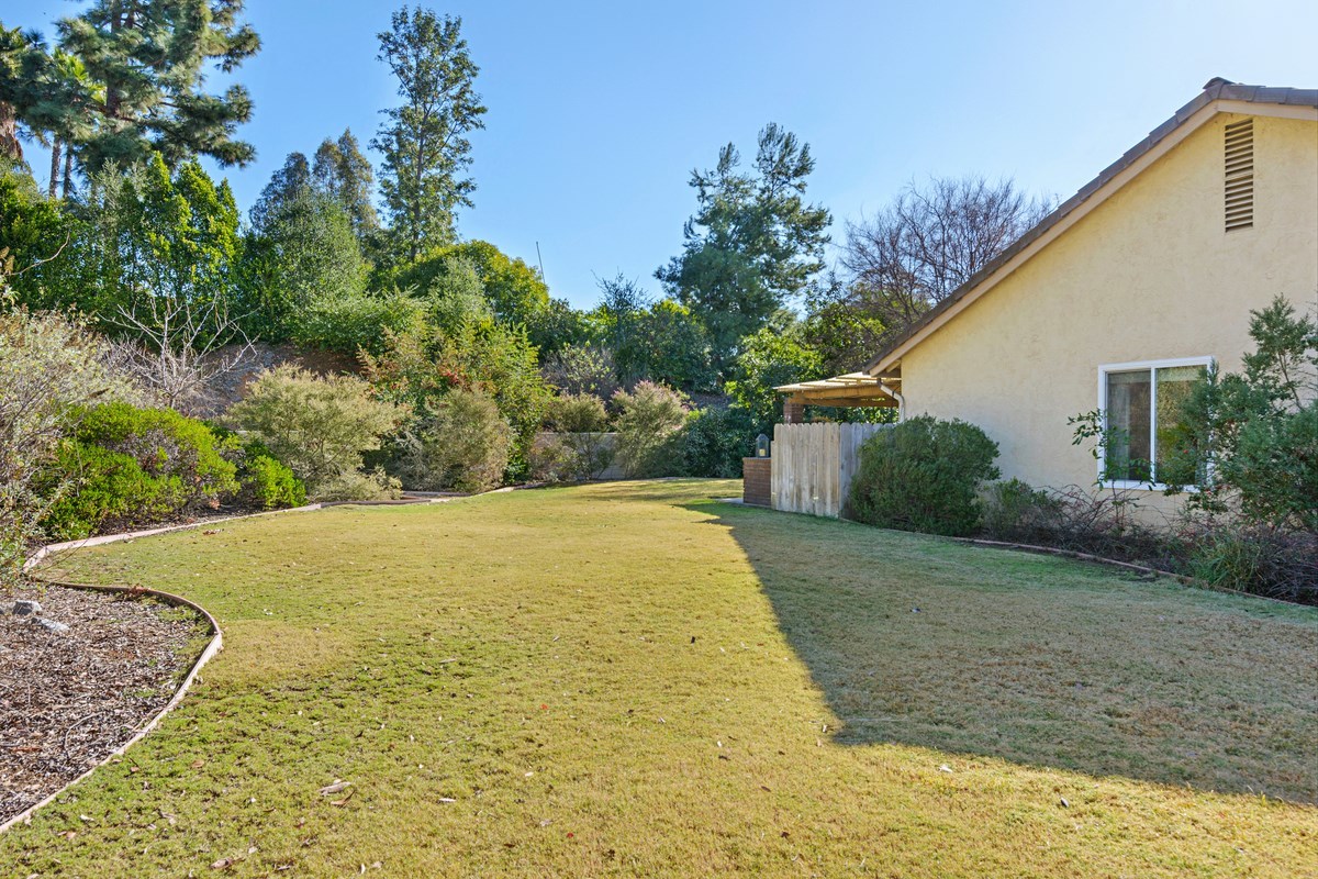 12843 Cedar Tree Way Poway, CA 92064 - Photo 20 of 25 Gallery Image 20
