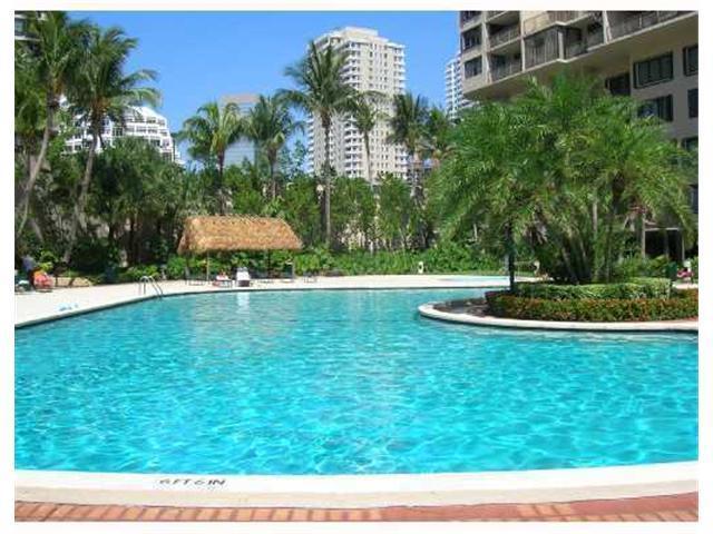 540 Brickell Key Drive, Unit 1201 Miami, FL 33131 - Photo 9 of 13