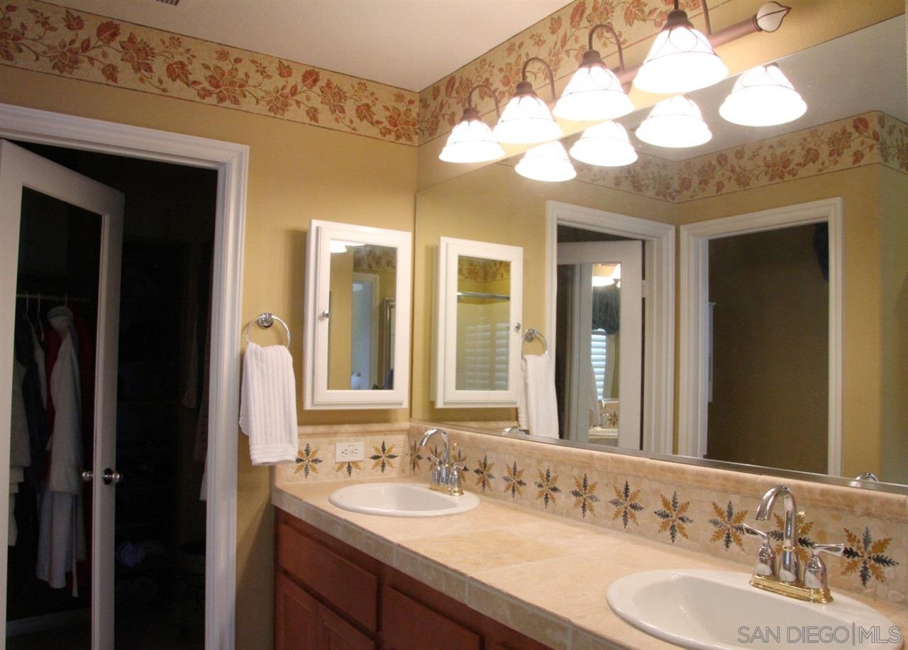 40164 Stowe Road Temecula, CA 92591 - Photo 17 of 23 Gallery Image 17
