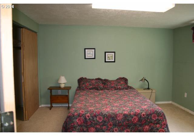 25227 Taylor Park Road Southeast Lyons, OR 97358 - Photo 8 of 16 Gallery Image 8