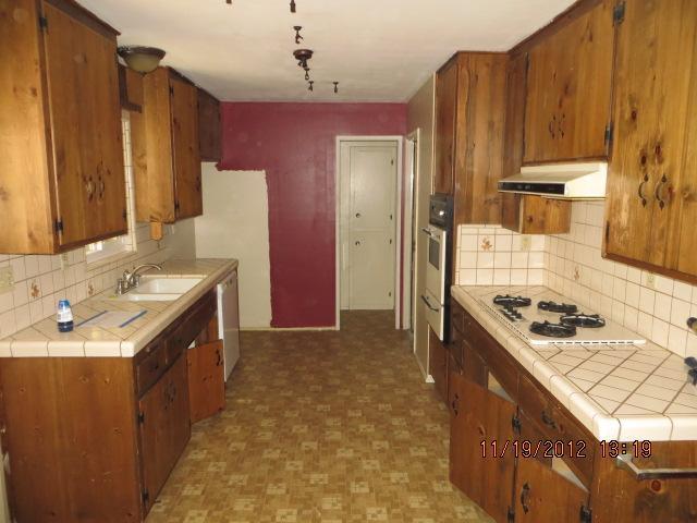 511 Carroll Way Tehachapi, CA 93561 - Photo 16 of 20 Gallery Image 16