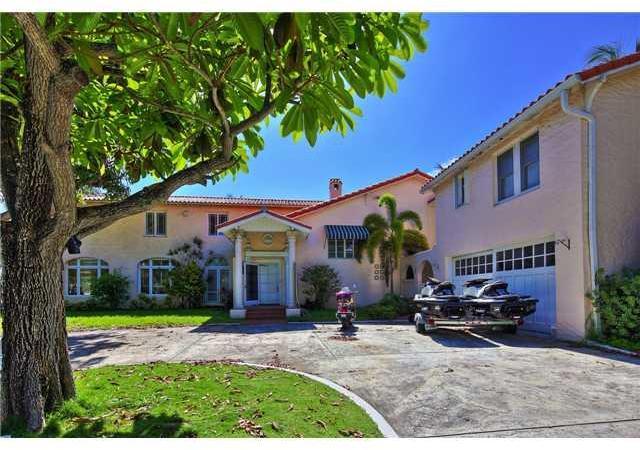 2142 North Bay Road Miami Beach, FL 33140 - Photo 2 of 8