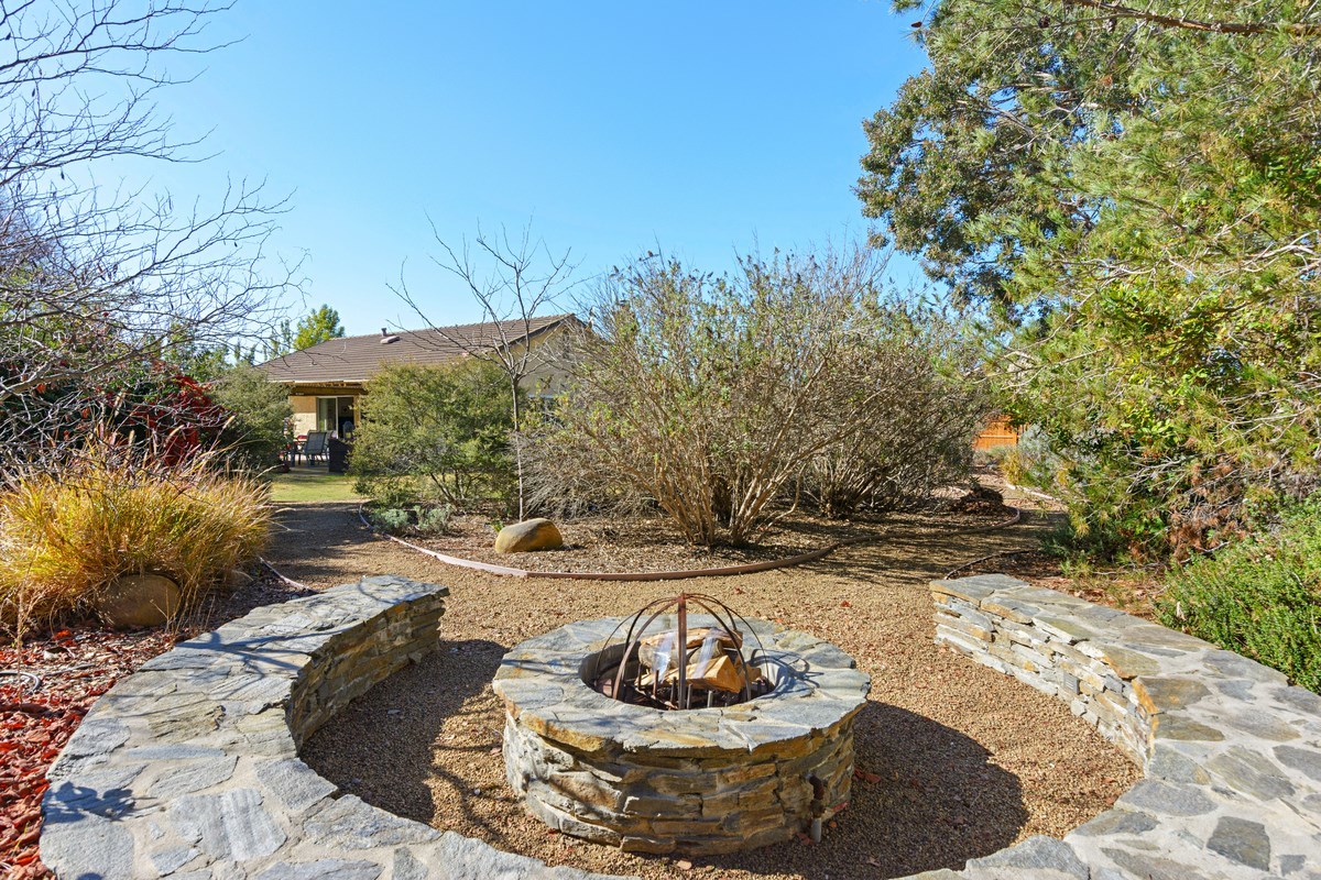 12843 Cedar Tree Way Poway, CA 92064 - Photo 24 of 25 Gallery Image 24