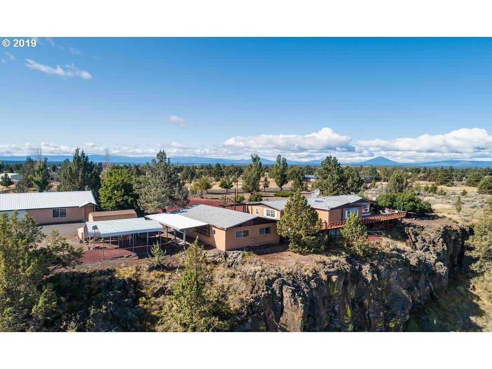 5120 Southwest Badger Road Terrebonne, OR 97760 - Photo 26 of 32 Gallery Image 26