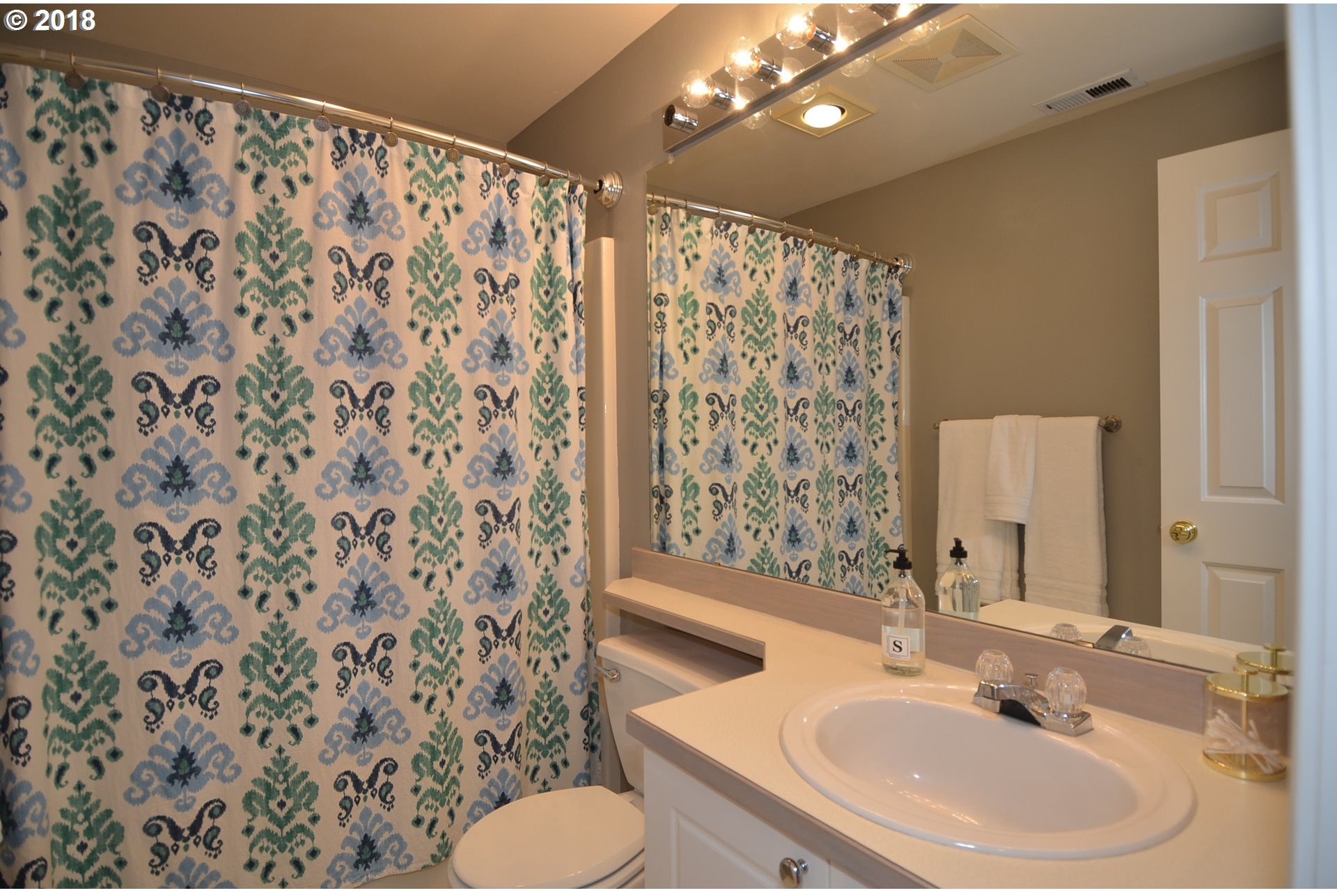 14309 Southwest Barrows Road Beaverton, OR 97007 - Photo 16 of 20 Gallery Image 16