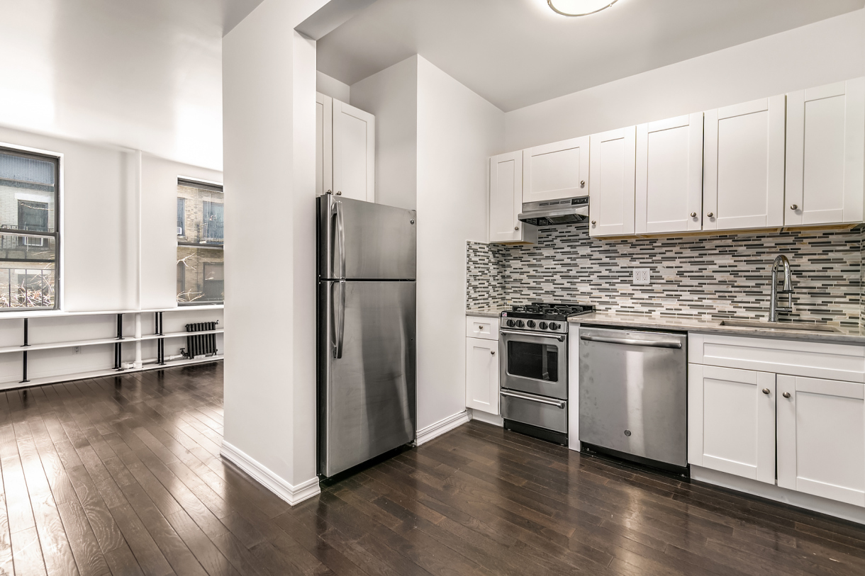 274 Mott Street, Unit 2C Manhattan, NY 10012 - Photo 2 of 7