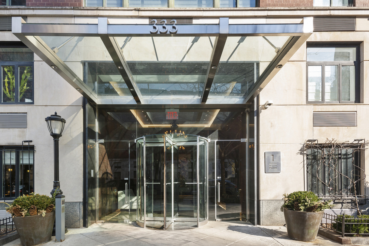 333 Rector Place, Unit 203 Manhattan, NY 10280 - Photo 8 of 9